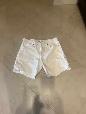 Levi Strauss women’s  White Denim Shorts